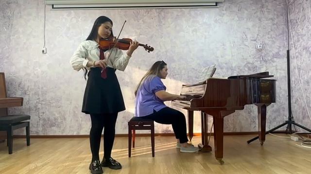 Бақтыбек Айханым, 15 лет, скрипка, ІІ тур, ДШИ г Қонаев
