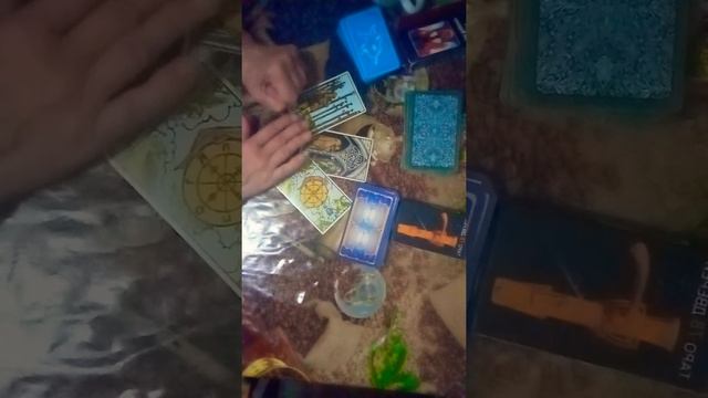 ТАРО для женщин скорпионов на декабрь