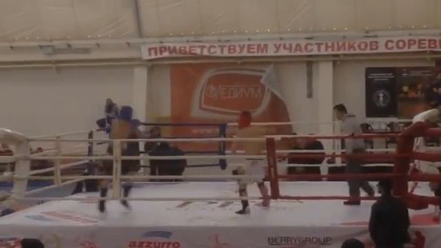 Дзуев Алхас (Красный,Бк Гладиатор)Турнир по Мма 2016