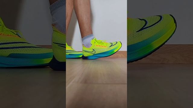 Спортивная модель Nike ZoomX Streakfly