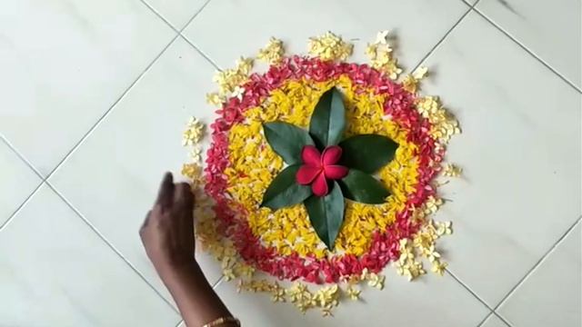 Simple flower  rangoli  | Pookolam I Onam flower decoration