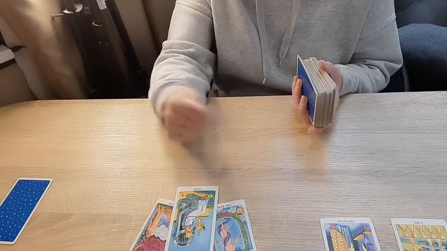 #ТАРО.  ЧТО СЕГОДНЯ ОН ДУМАЛ О ВАС. ЕГО ТАЙНЫЕ МЫСЛИ И ЖЕЛАНИЯ.