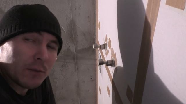Вывожу трубы под смеситель!