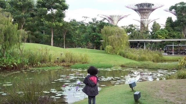 Singapore with Kids! // Sentosa Island & Gardens by the Bay