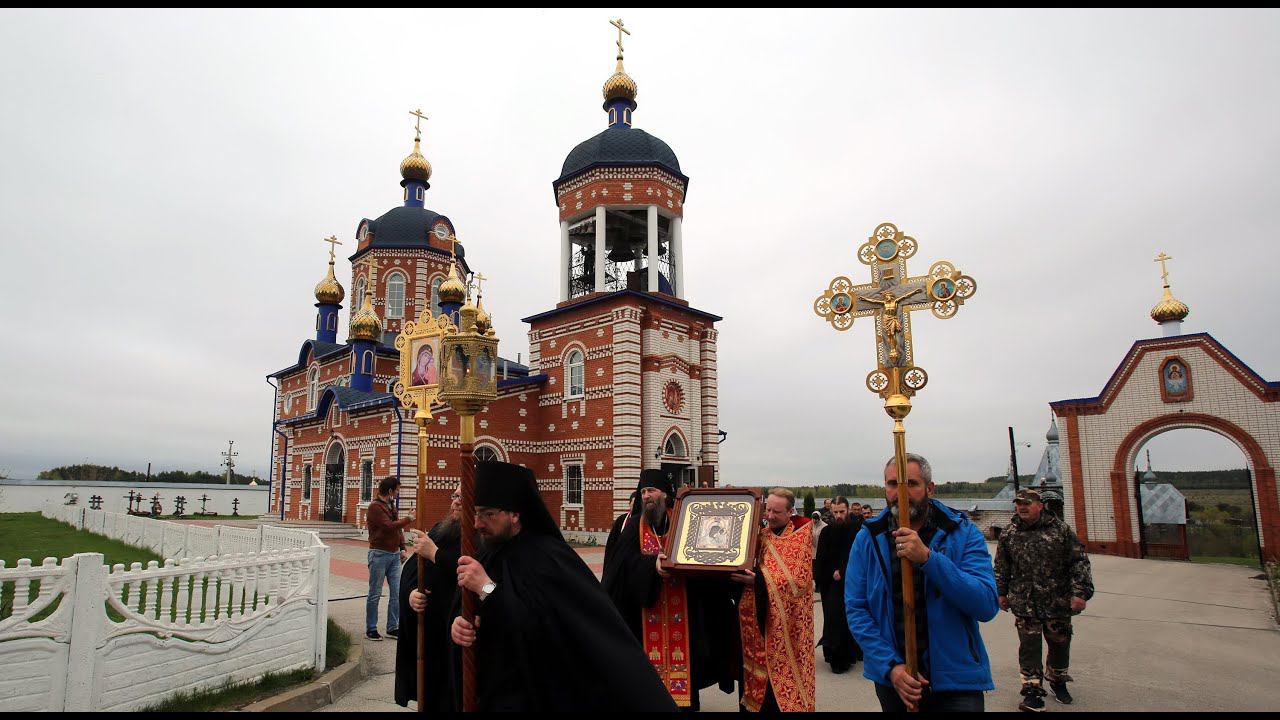 Хроника Знаменитого Крестного хода из Жадовской Пустыни с чудотворной иконой Летопись Нафанаила