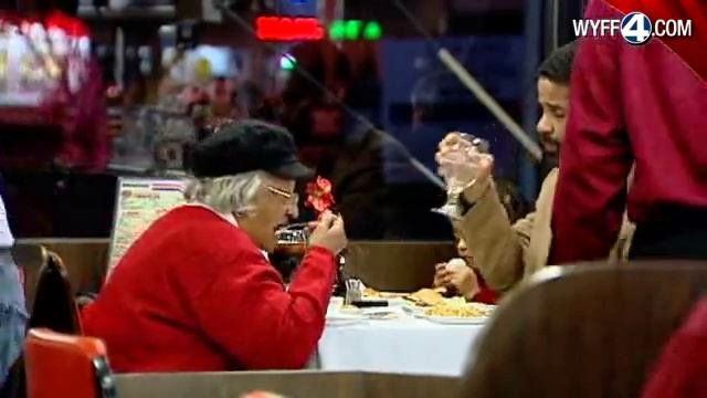 Couples Enjoy Romance At Waffle House