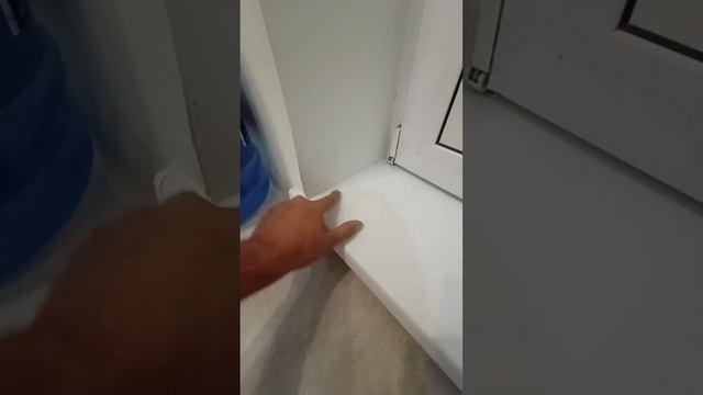 Надо заменить сломанный подоконник порог балконной двери без демонтажа откосов #секретыоконщика
