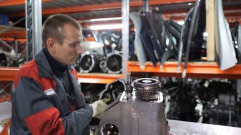 Что не так в МКПП семейства 02K от Volkswagen? Разбираемся на примере коробки DUU