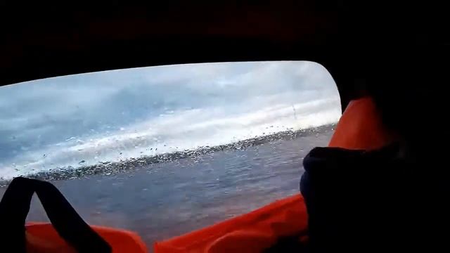 Река Пур   судно на воздушной подушке