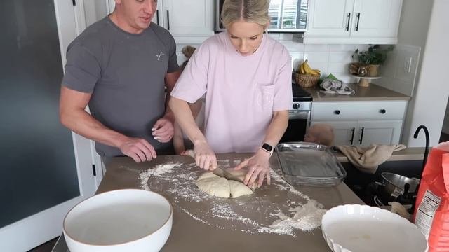 In My Trad Mom Era / Baking, Costco Haul, Mom Life / Day In The Life Of A Mom