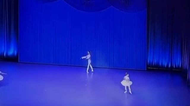 Pas-de-Trois from the ballet “Nutracker”. Bolshoi Ballet Academy. Nurdinov Konstantin, 13 y.o