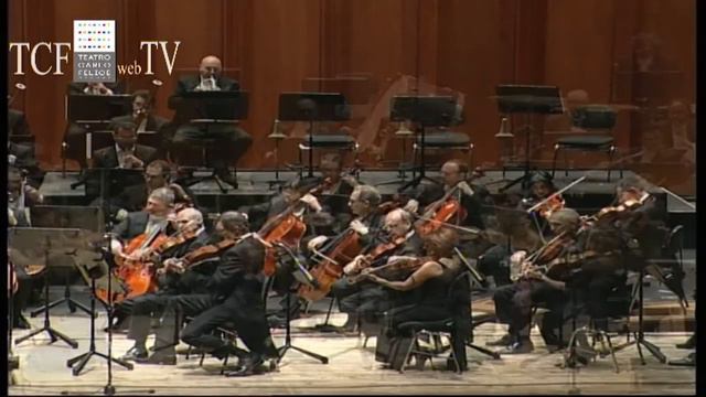 Fabio Luisi - Sinfonia n°7  - 4° movimento- Ludwig van Beethoven  26/02/15