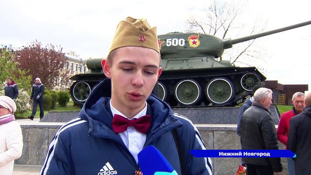 Боевой номер вернули танку-памятнику Т-34 в Нижегородском кремле