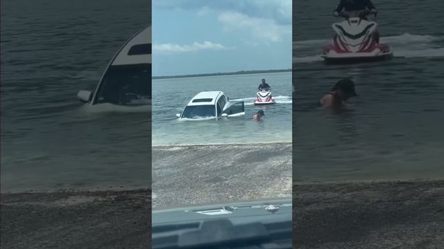 Woman sinks Honda while loading jet ski in Tampa Florida | #fail
