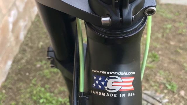 Cannondale Lefty Super V700 mountain bike