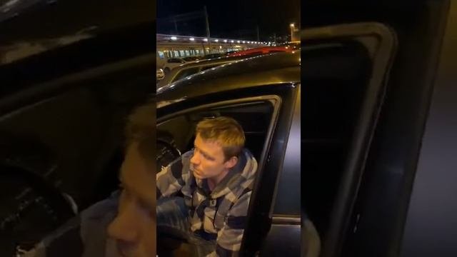 Gädda sökte småpojke, blev besviken över möte med Patrik Sjöberg (NAPP IGEN)