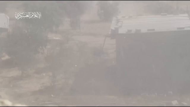 Палестинский ХАМАС публикует новые кадры обстрелов бронетехники израильской армии ЦАХАЛ..