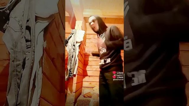 Like_7271733934059029870.mp4