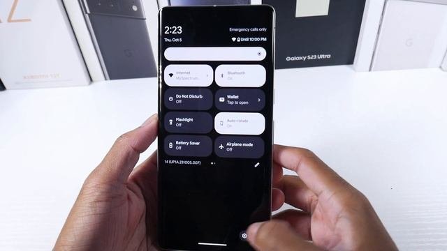 Official Android 14 Update - Best New Features! (Pixel 7 Pro)