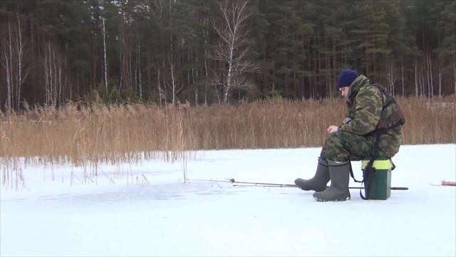 ПЕРВЫЙ ЛЁД 21-22! Встречаю с специальными для первого льда удочками!
