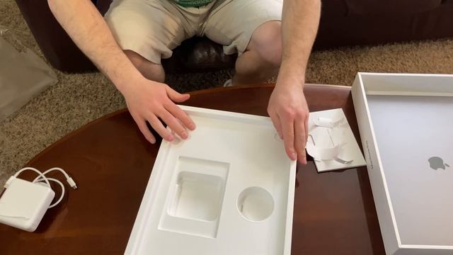 Macbook Pro 16-inch unboxing