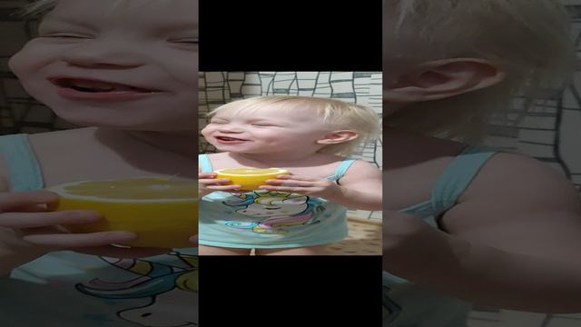 Девчонки и лимон #shorts