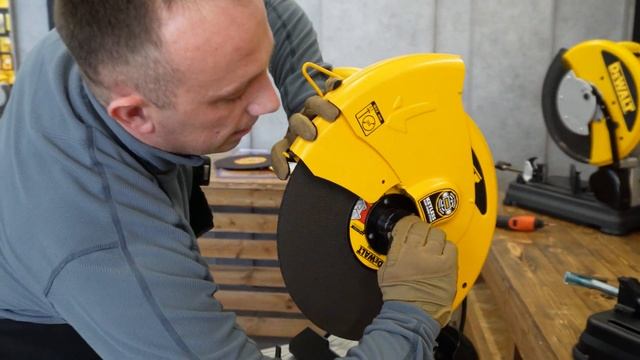 Какую монтажную пилу #dewalt выбрать?