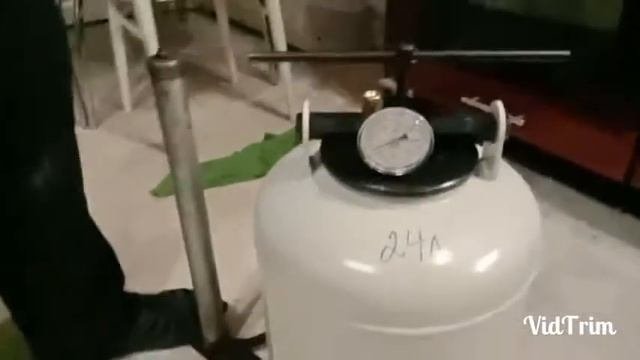 Тушёнка из говядины в автоклаве.
