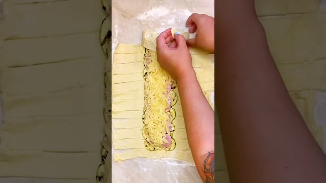 Просто грех не попробовать этот штрудель! Отхватите кучу комплиментов от родных.