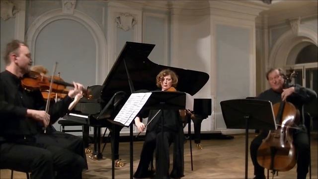 Beethoven - String Quartet in E Minor No 8, Op. 59 No 2. II. Molto Adagio. 2/4