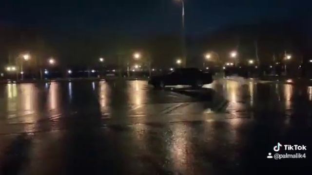 Когда в выходной вечером делать нечего😎