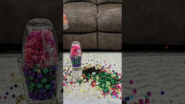 Colorful falling Beads - Reverse