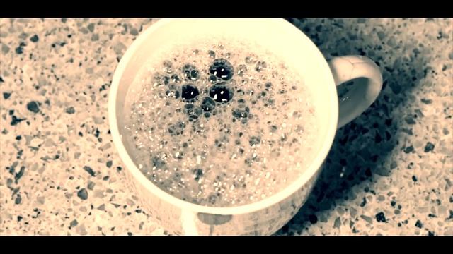 Coffee Break | Canon EOS 70D + 50mm f/1.4