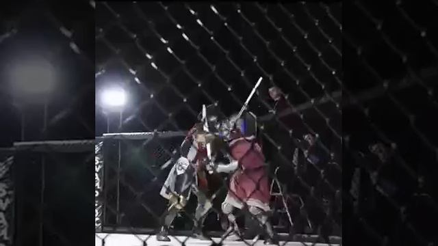Лучший спорт найден — это Armored MMA. Там бойцы наряжаются в полный комплект средневековой брони