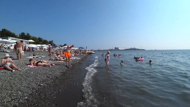 Пляж РИВЬЕРА в СочиЧебуречная на пляжеЛежак для шезлонга