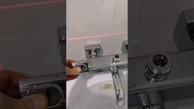 Как установить смеситель для ванной!