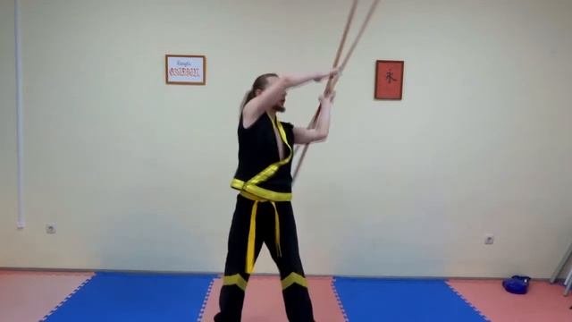 Как научиться вращать крутить шест! Упражнение 3