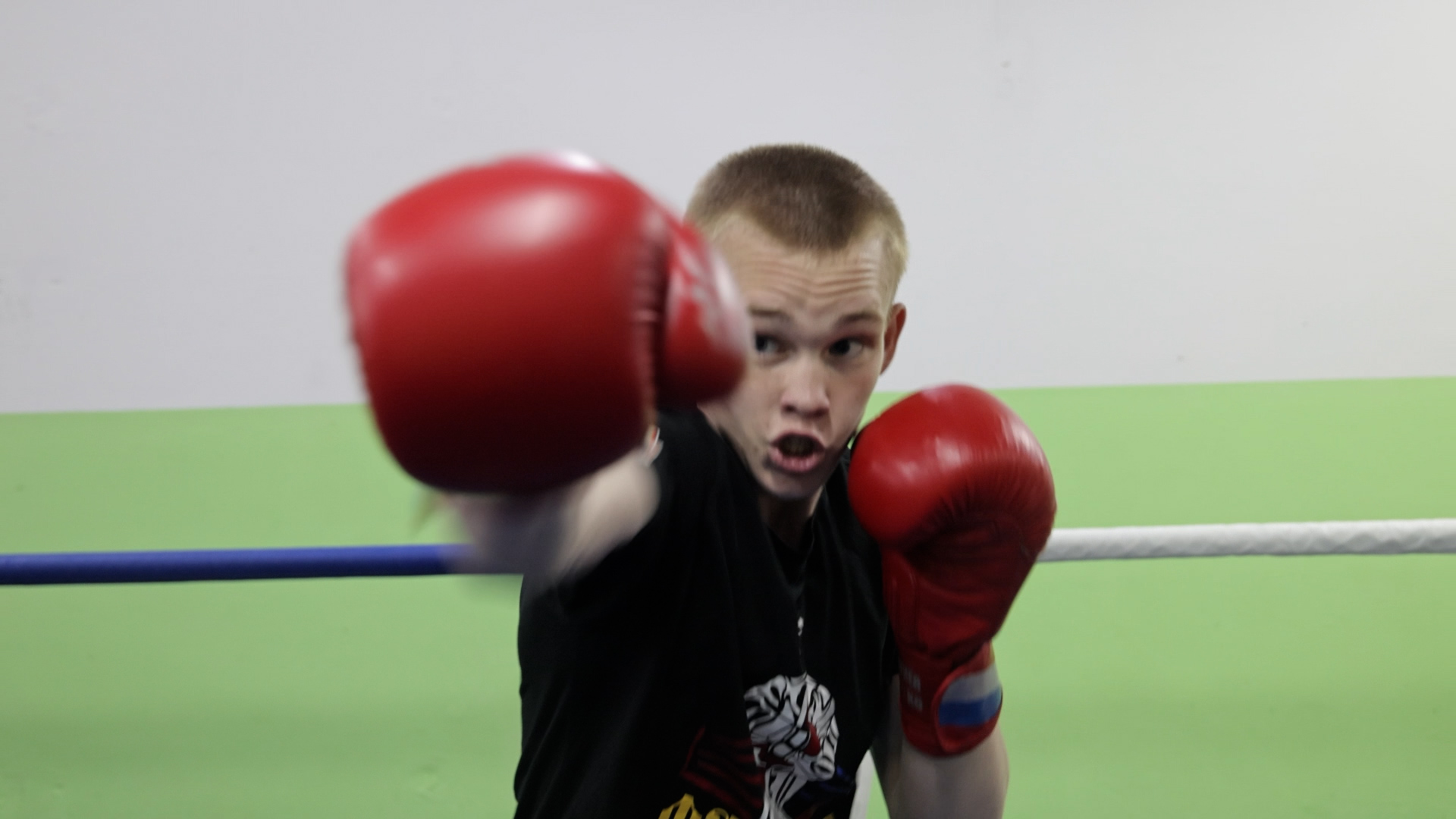 Боксер Егор Губин готовится к Международным спортивным играм «Дети Азии»