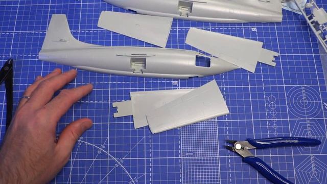 Начинаю сборку модели самолета Bell X-1 Supersonic Aircraft  Revell 1:32