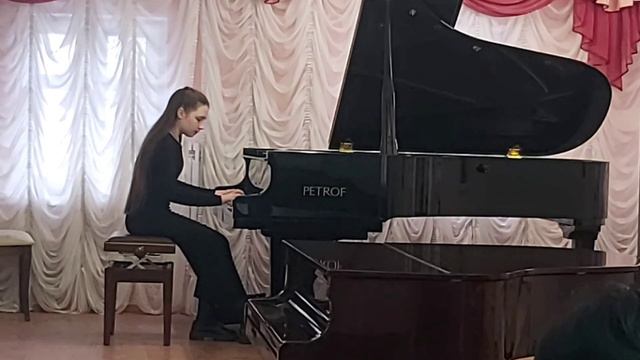 Сметанина Анна