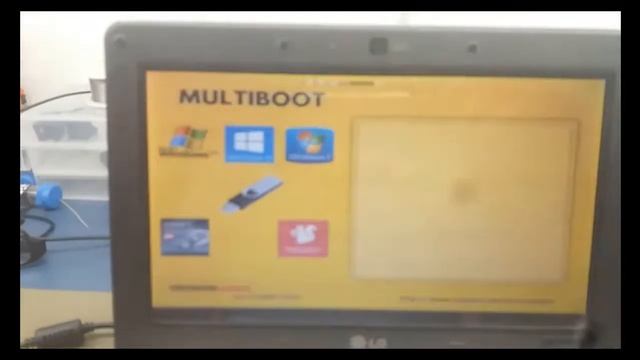 Netbook LG liga aparece logo e não carrega o windows!!