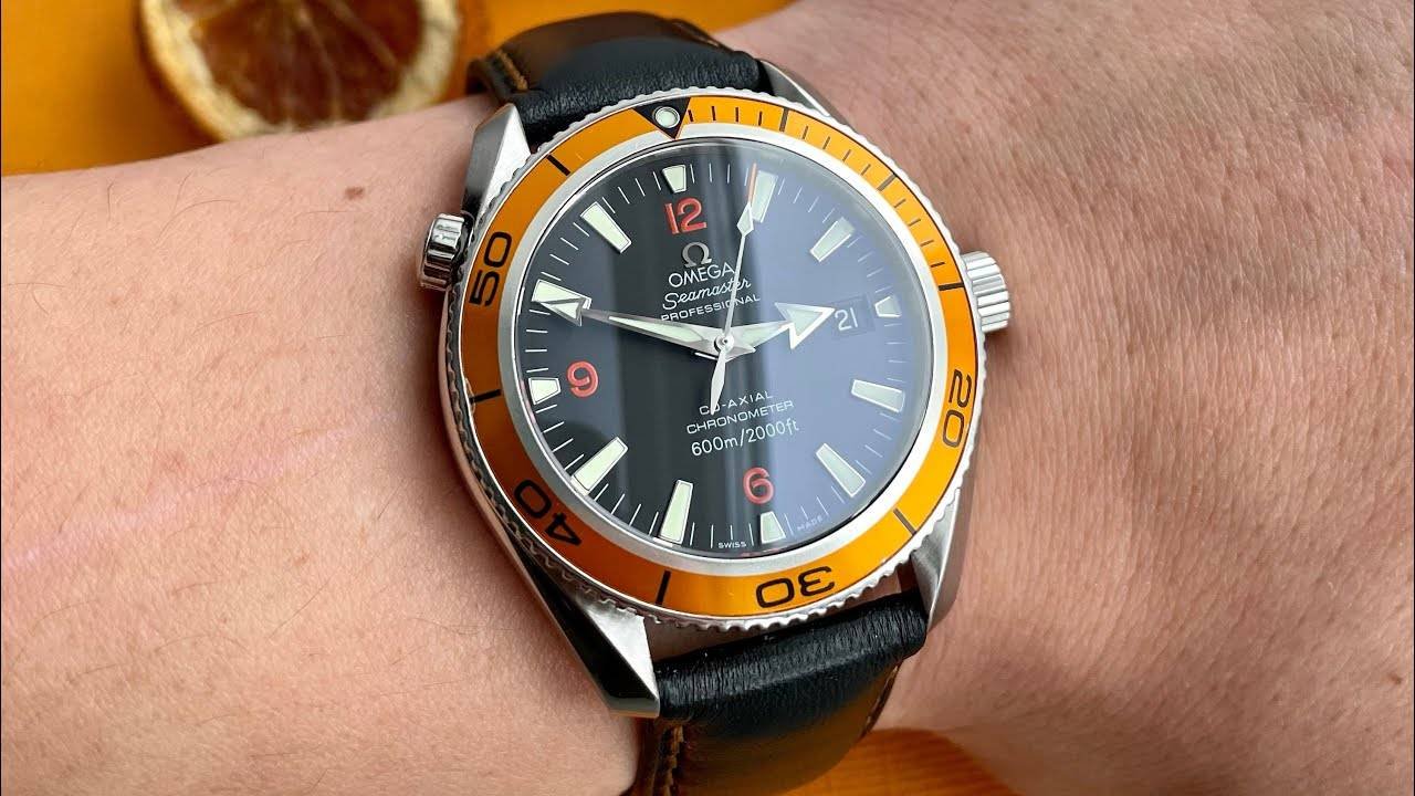 Обзор часов OMEGA Seamaster Planet Ocean 600M Апельсин
