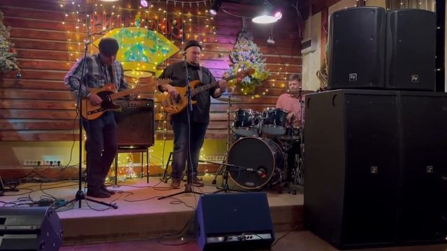 Сергей Blues Пахомов & trio- Walking the Dog(cover Rufus Thomas)