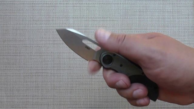 МОЛОДЕЦ, ФЛАВИО. Нож ATTABOY CRKT