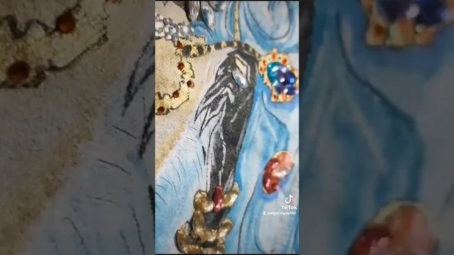 джинсовка расписанная со стразами и рисунком