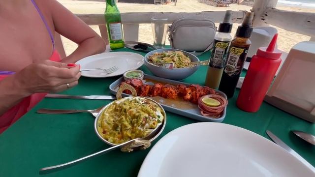 Индия 🇮🇳 Гоа обед на берегу