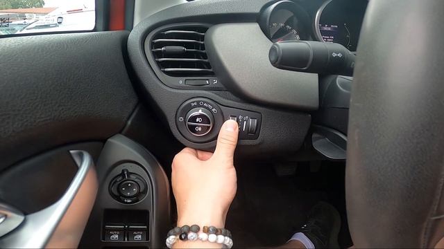 How to Change Headlights Position in Fiat 500X Crossover ( 2014 – 2018 ) Adjust Headlights Height