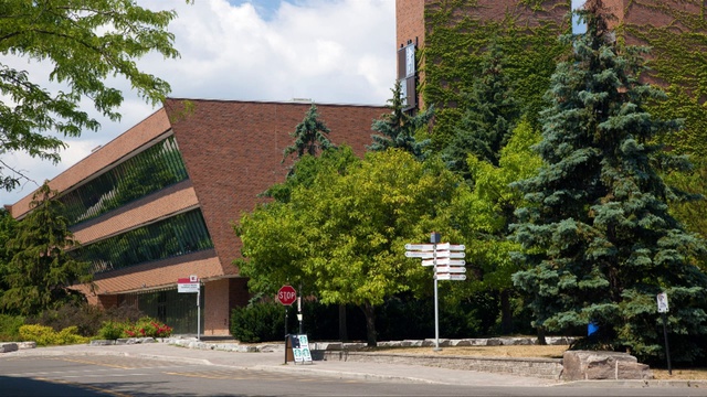 Обучение в Канаде. York University