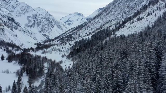 Relaxing music. Winter fascinating views