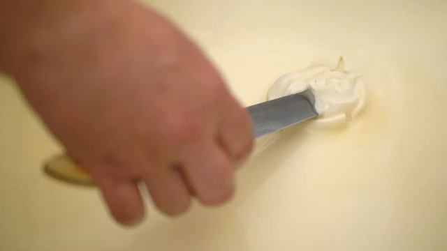 Процесс приготовления сыра в цехе Любови Горбачевой